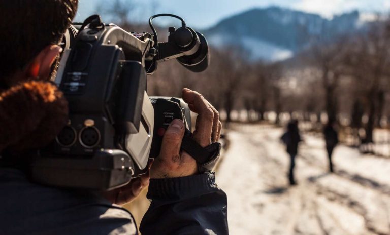 It’s time to ‘start a documentary’ filmmaking business on a low budget